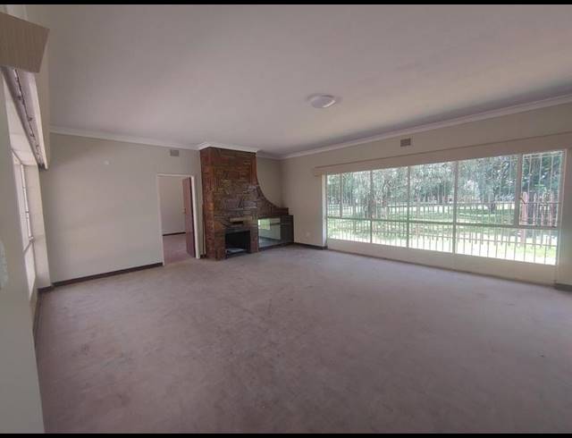 5 BEDROOM PROPERTY TO RENT IN KENLEAF